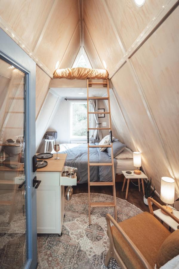 Blue Brambler Glamping A-Frame Appartement Rockbridge Buitenkant foto