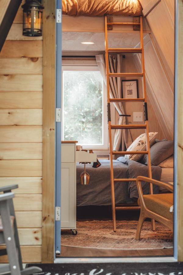 Blue Brambler Glamping A-Frame Appartement Rockbridge Buitenkant foto